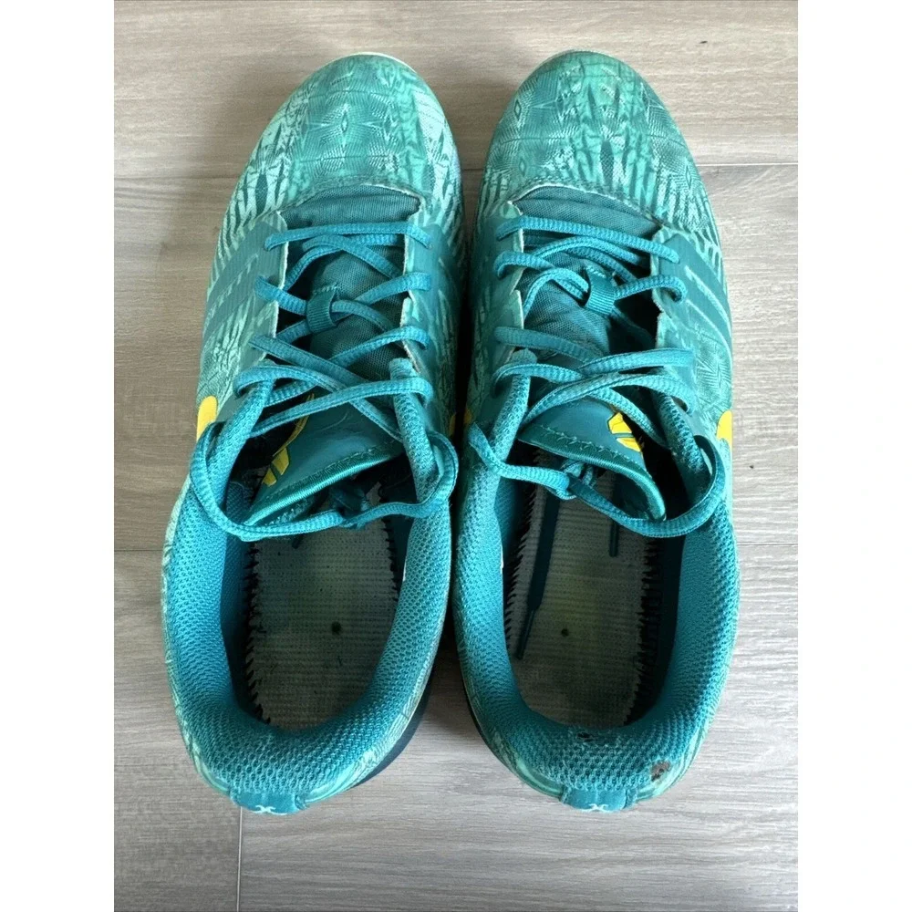 Nike KB Mentality 